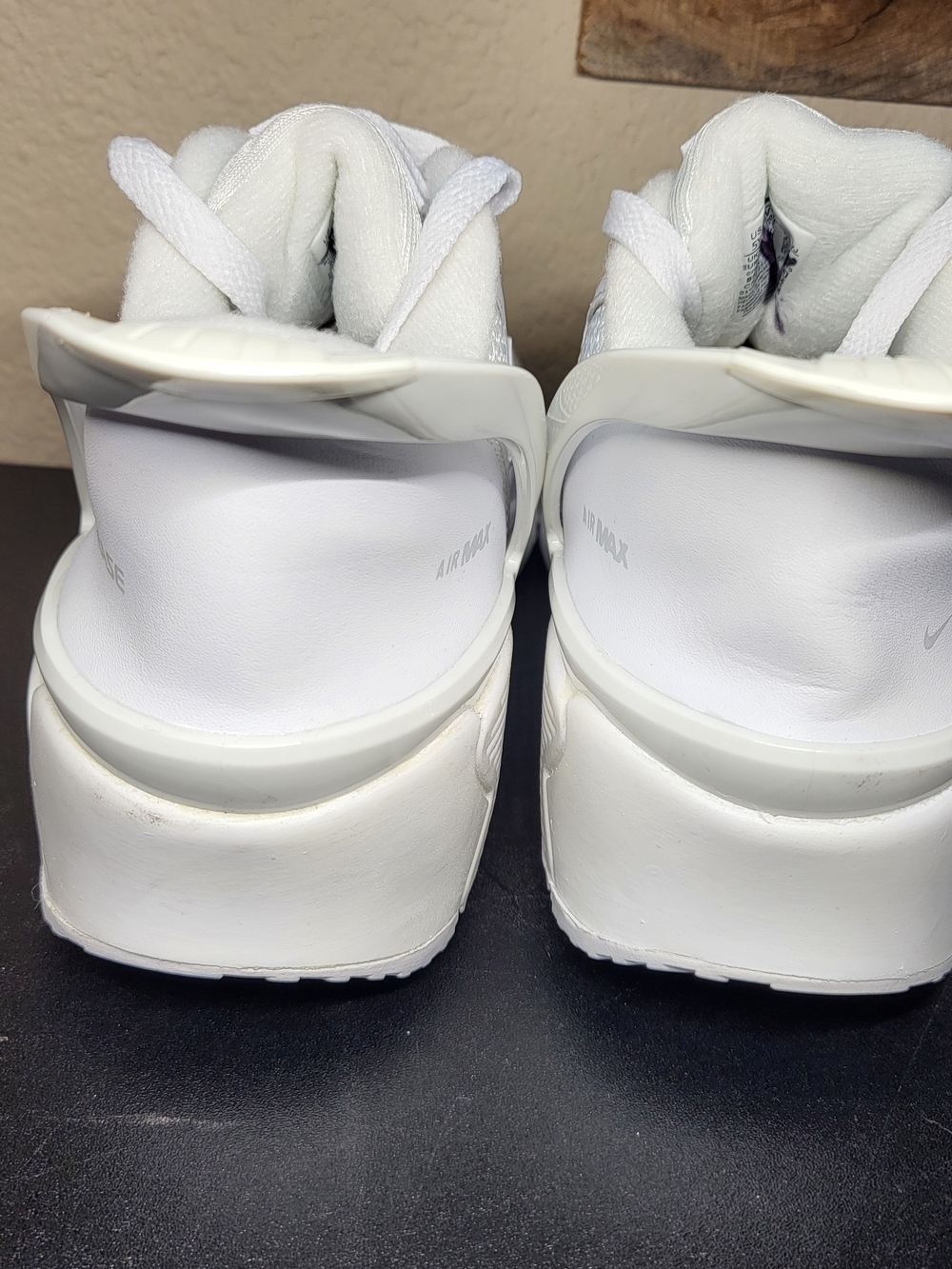 *NEW* Nike Air Max 90 Flyease Triple White Shoes Sneakers Size 5Y Women's 6.5 - Picture 4 of 9